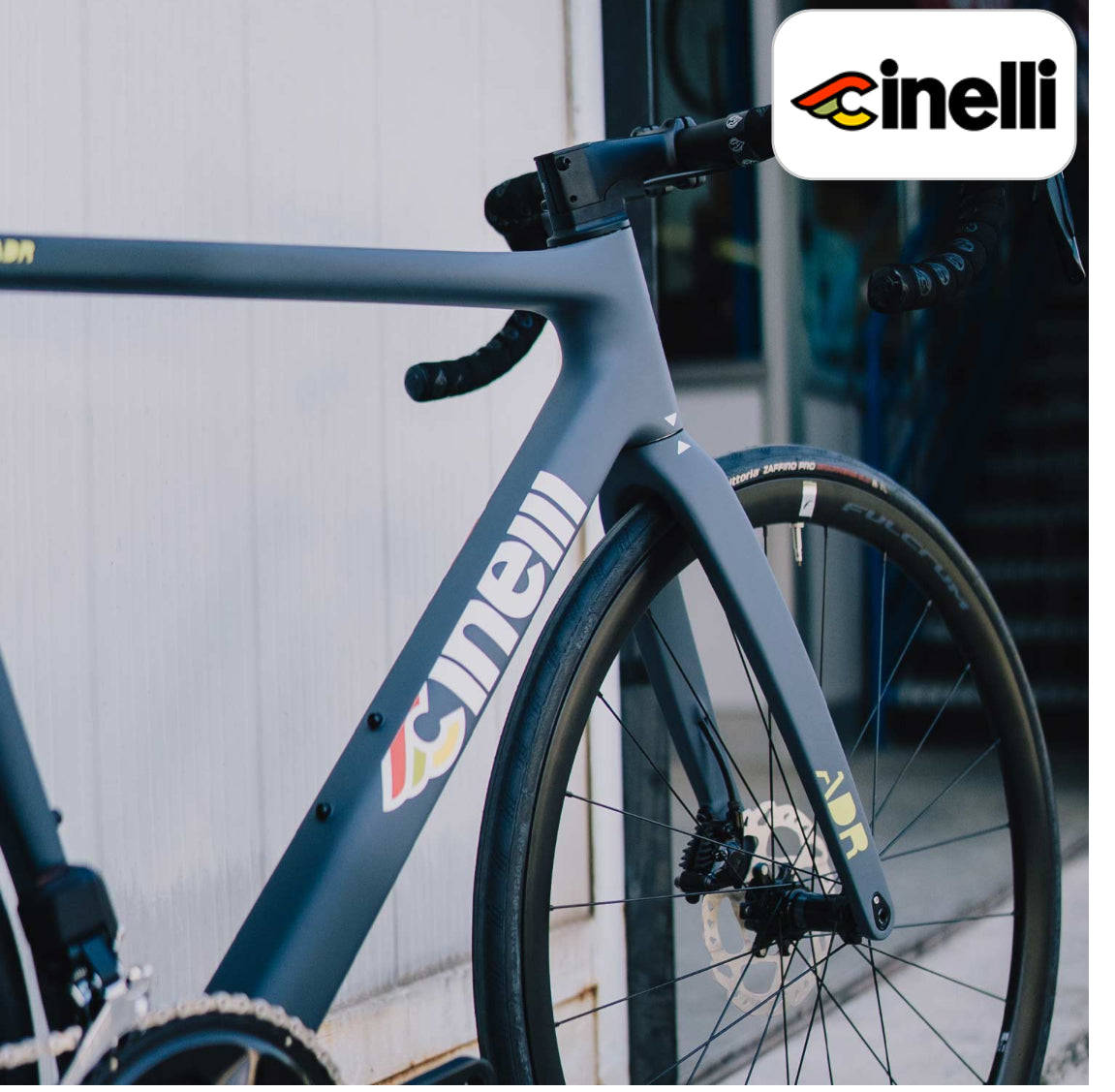 Cinelli Pressure ADR 105 DI2 Bike